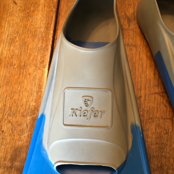 Kiefer swim fins, size 7-9 - Picture 2 of 4